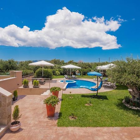 Romanza Luxury Villa Kalamaki  Bagian luar foto