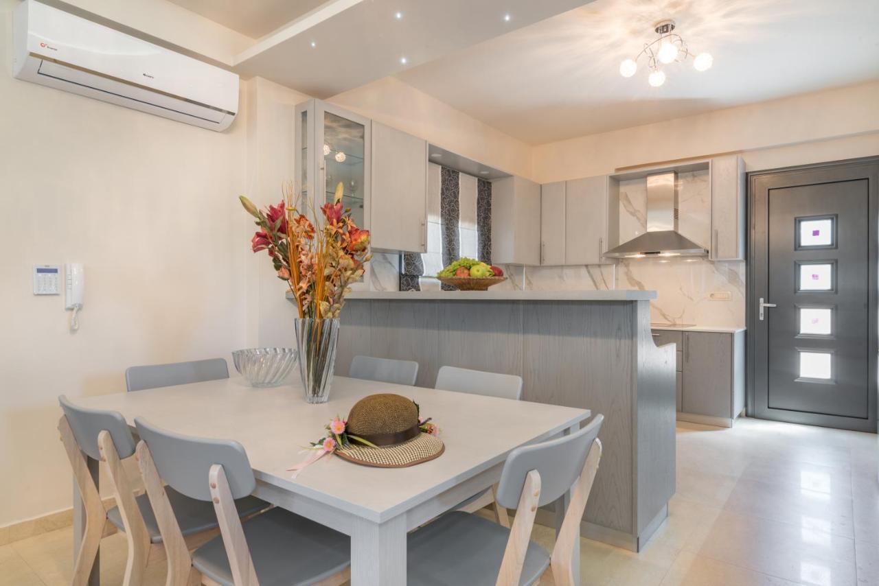 Romanza Luxury Villa Kalamaki  Bagian luar foto