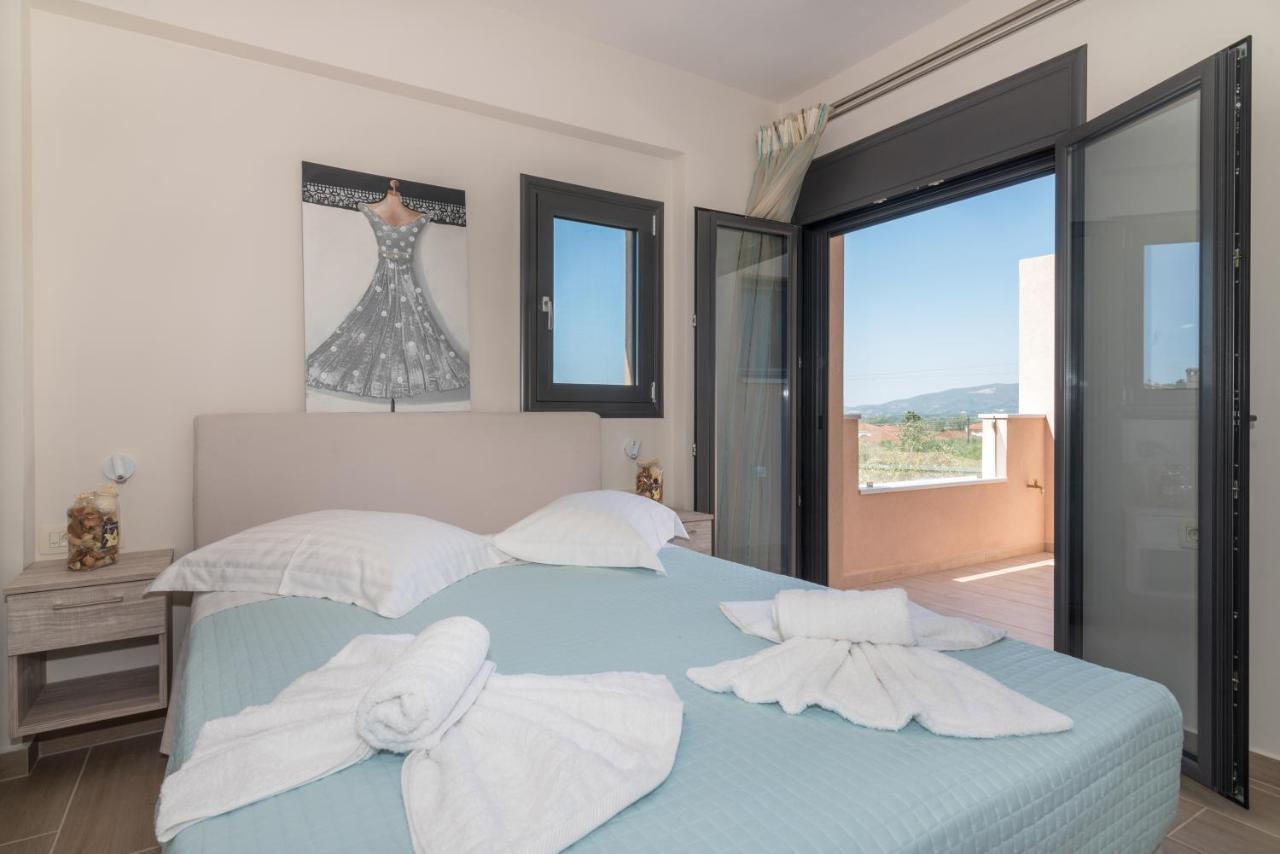 Romanza Luxury Villa Kalamaki  Bagian luar foto